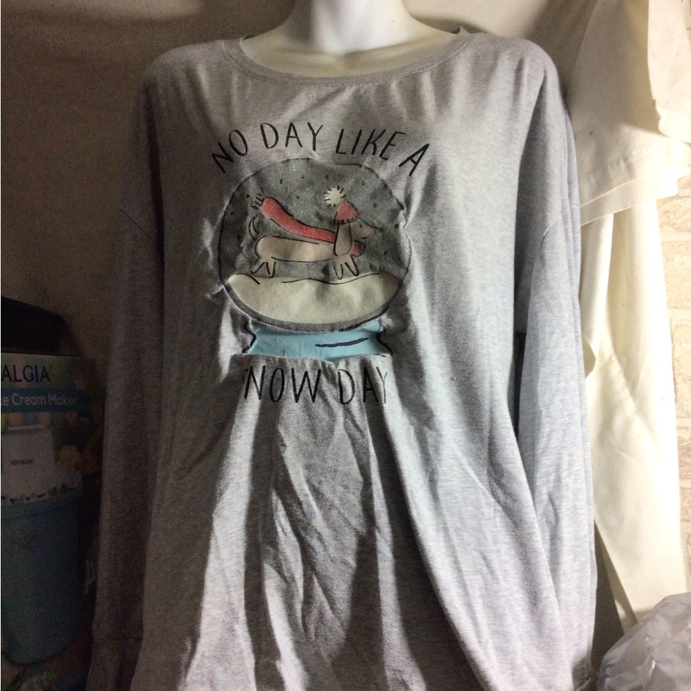 Secret Treasures Gray Long Sleeve Pajama Top with Pastel Graphic